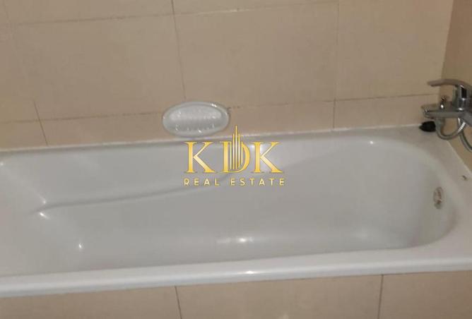 70670132 - Property Image 2