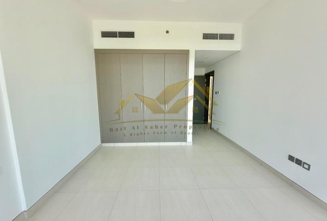 90065647 - Property Image 3