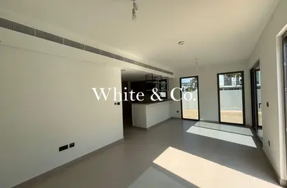 تاون هاوس - 4 غرف نوم - 5 حمامات للايجار في أورا جاردنز - تلال الغاف - دبي