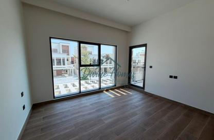 Townhouse - 4 - 3 for sale in Costa Brava - Damac Lagoons - Dubai