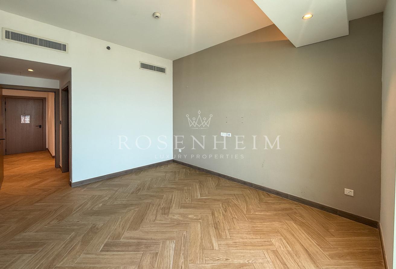 Hight Floor Unit | Modern Layout | Prime Location photo 14