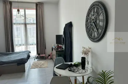 شقة - 1 حمام للايجار في 68 ميد - طراز البحر المتوسط - ديسكفري جاردنز - دبي