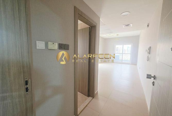 106846855 - Property Image 3