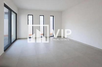 Villa - 4 - 4 for sale in Alreeman II - Al Shamkha - Abu Dhabi Villa - 4 - 4 for sale in Alreeman II - Al Shamkha - Abu Dhabi