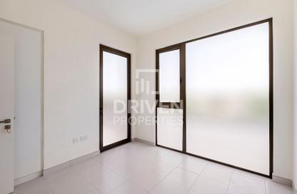 Villa - 3 - 4 for rent in Parkside 2 - Emaar South - Dubai South (Dubai World Central) - Dubai Villa - 3 - 4 for rent in Parkside 2 - Emaar South - Dubai South (Dubai World Central) - Dubai