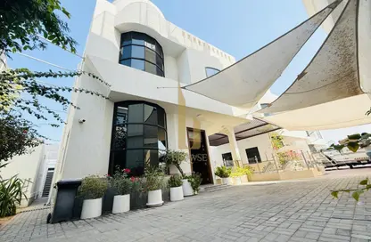 فيلا - 5 غرف نوم - 5 حمامات للايجار في فلل الجميرا 1 - جميرا 1 - جميرا - دبي