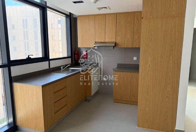 127471604 - Property Image 3