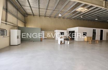 Warehouse - Studio - 1 for rent in 8WD - Dubai Investment Park 1 (DIP 1) - Dubai Investment Park (DIP) - Dubai