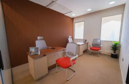 Business Centre - 2 Bedrooms - 4 Bathrooms for rent in Sheikh Rashid Tower - World Trade Center - Dubai