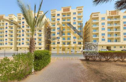 Apartment - 2 Bedrooms - 3 Bathrooms for rent in Al Amira Village - Al Yasmeen - Ajman