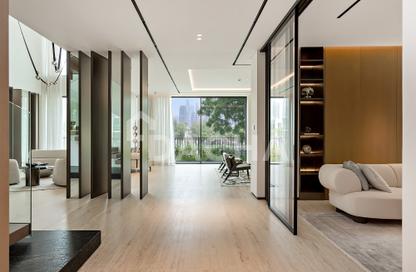 Villa - 5 Bedrooms - 6 Bathrooms for sale in Entertainment Foyer - Mediterranean Clusters - Jumeirah Islands - Dubai