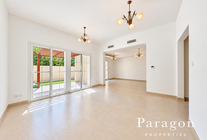 3-bed villa in Al Reem 2 · Vacant · Upgraded — photo 3