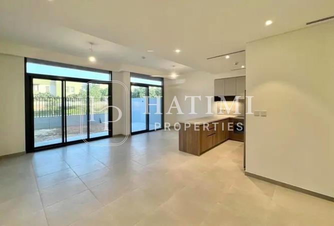 75013232 - Property Image 2