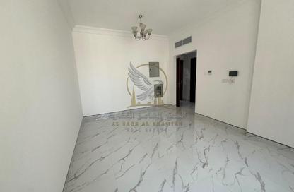 Apartment - 1 - 2 for rent in Al Mahatta - Al Qasimia - Sharjah