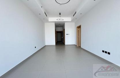 Apartment - 1 Bedroom - 2 Bathrooms for rent in La Plage Tower - Al Mamzar - Sharjah - Sharjah