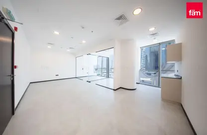 Office Space - Studio for rent in B2B Tower - Business Bay - Dubai