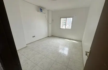 Apartment - 2 Bedrooms - 2 Bathrooms for rent in Al Majaz Tower - Al Majaz - Sharjah