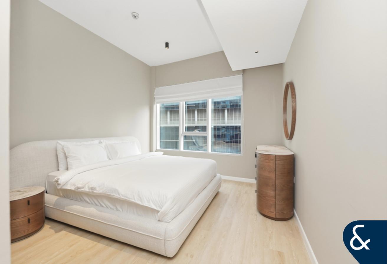 One Bedroom | Fully Furnished | Near Metro photo 11