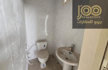 Warehouse - Studio - 1 for rent in Umm Al Thuoob - Umm Al Quwain