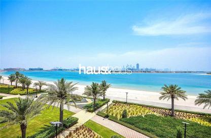 Apartment - 1 Bedroom - 2 Bathrooms for rent in Sarai Apartments - The Crescent - Palm Jumeirah - Dubai