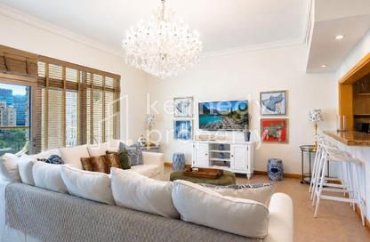 Apartment - 2 Bedrooms - 2 Bathrooms for rent in Al Msalli - Shoreline Apartments - Palm Jumeirah - Dubai