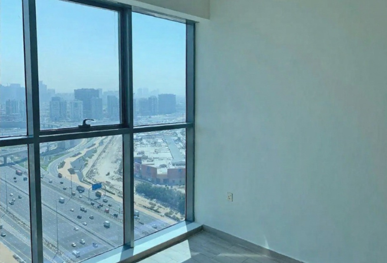 Spacious I Family Building I Ready to move