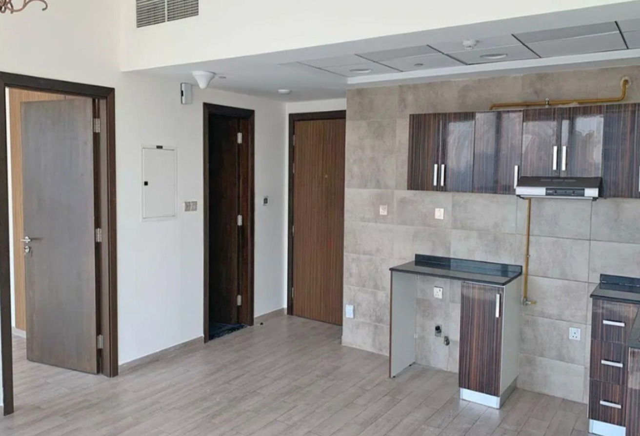 Spacious I Family Building I Ready to move