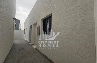 Villa - 3 Bedrooms - 5 Bathrooms for rent in Al Aweer 1 - Al Aweer - Dubai Villa - 3 Bedrooms - 5 Bathrooms for rent in Al Aweer 1 - Al Aweer - Dubai