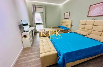 Apartment - 2 Bedrooms - 3 Bathrooms for sale in Olympic Park 3 - Olympic Park Towers - Dubai Sports City - Dubai