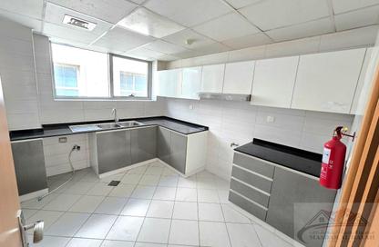 Apartment - 1 - 2 for rent in Muwaileh 29 Building - Muwaileh - Sharjah