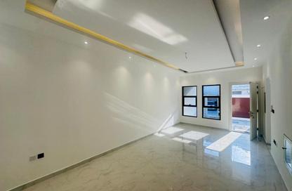 Villa - 4 Bedrooms - 6 Bathrooms for sale in Al Yasmeen 1 - Al Yasmeen - Ajman