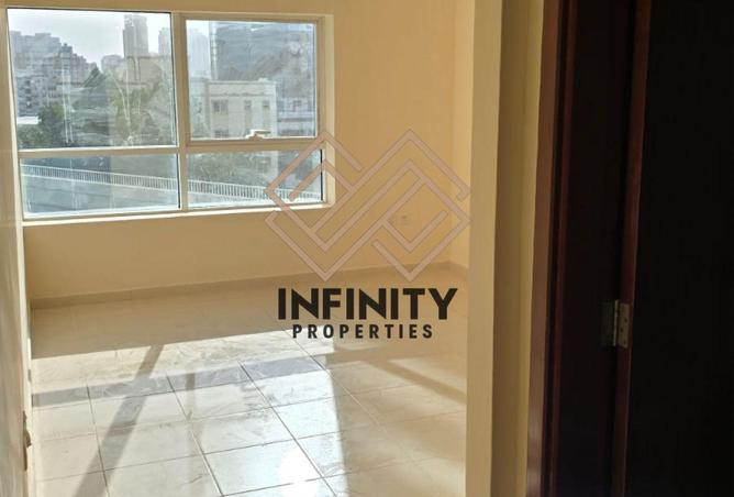 65154243 - صورة العقار 3