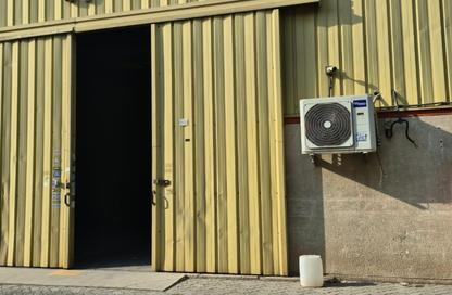 Warehouse - Studio for rent in Ras Al Khor Industrial 2 - Ras Al Khor - Dubai