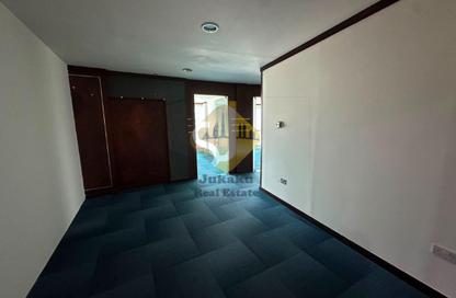 Office Space - Studio - 2 Bathrooms for rent in Al Shoala Building - Port Saeed - Deira - Dubai Office Space - Studio - 2 Bathrooms for rent in Al Shoala Building - Port Saeed - Deira - Dubai