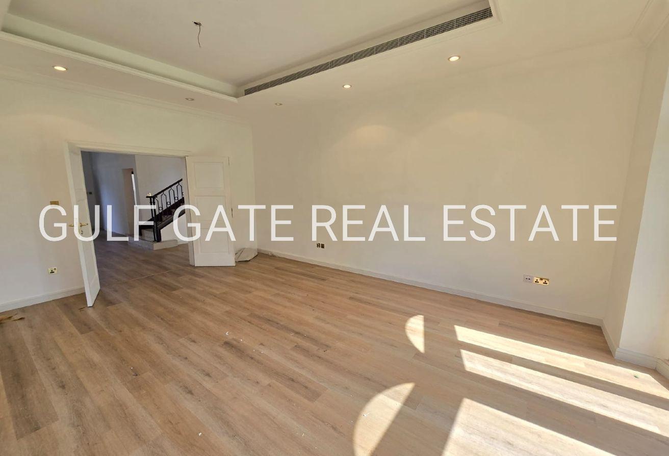 Prime Canal Cove l Direct Access to Beach l Vacant photo 4