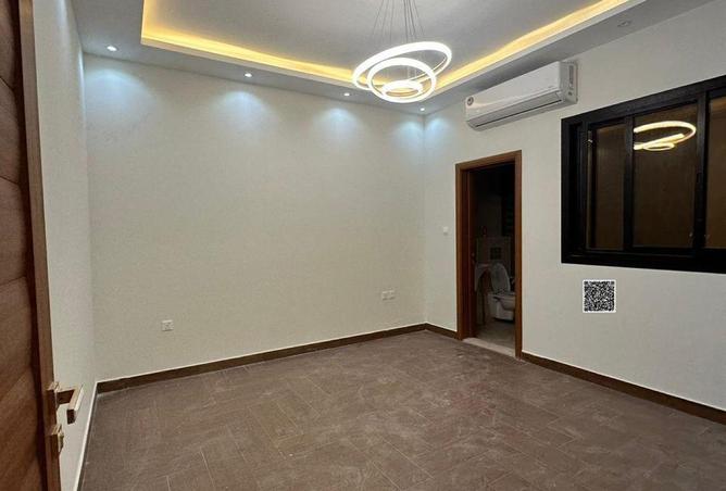 72316739 - Property Image 3