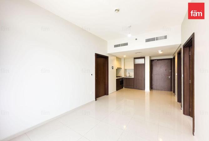 74232285 - Property Image 2