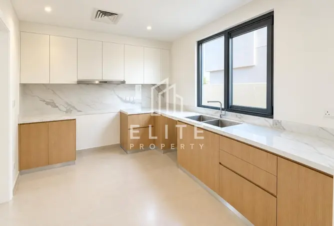 165553459 - Property Image 3