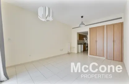 Apartment - 1 Bathroom for sale in Al Dhafra 4 - Al Dhafra - Greens - Dubai