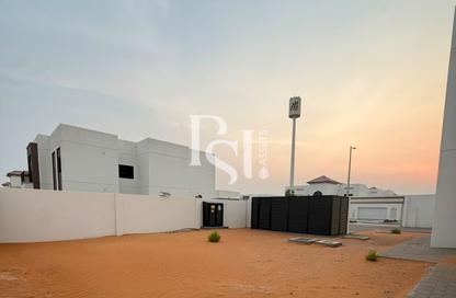 Villa - 6 - 7+ for rent in Fay Al Reeman II - Al Shamkha - Abu Dhabi