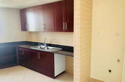 Apartment - 2 Bedrooms - 3 Bathrooms for sale in Lake Shore Tower - JLT Cluster Y - Jumeirah Lake Towers - Dubai