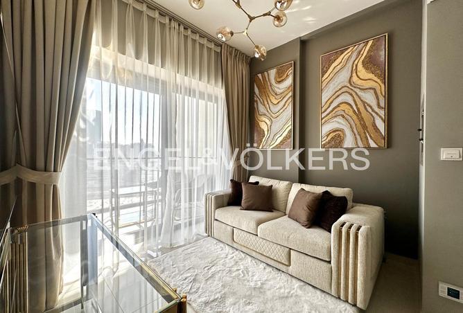 70281426 - Property Main Image