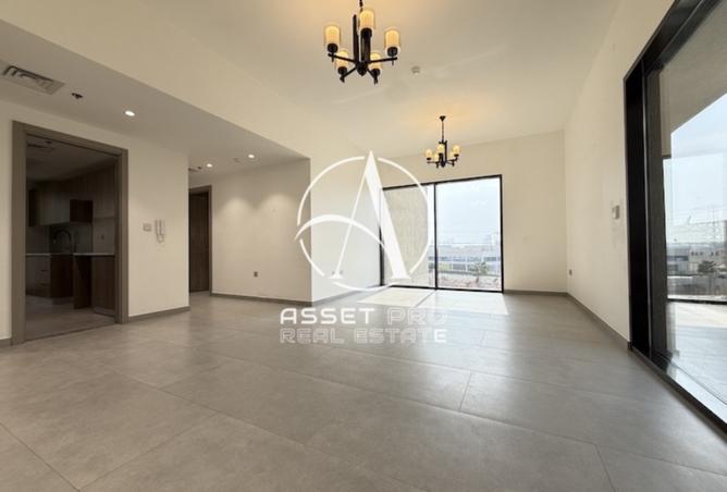 | Free Hold | High Quality Building | Open View