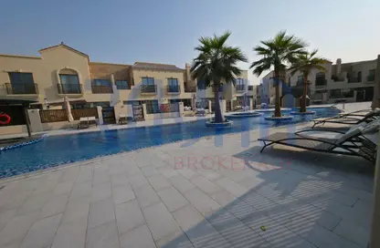 فيلا - 3 غرف نوم - 3 حمامات للايجار في ياسمين لين - عقارات جميرا للجولف - دبي