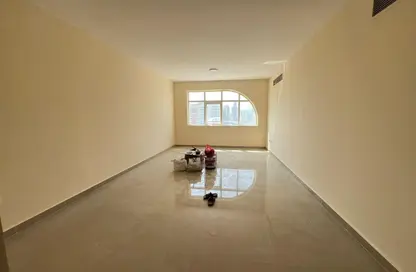 Apartment - 2 Bedrooms - 2 Bathrooms for rent in Al Majaz 2 - Al Majaz - Sharjah