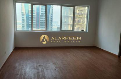 Apartment - 1 - 2 for rent in Olympic Park 4 - Olympic Park Towers - Dubai Sports City - Dubai