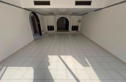 Villa - 4 Bedrooms - 3 Bathrooms for rent in Sharqan - Al Heerah - Sharjah