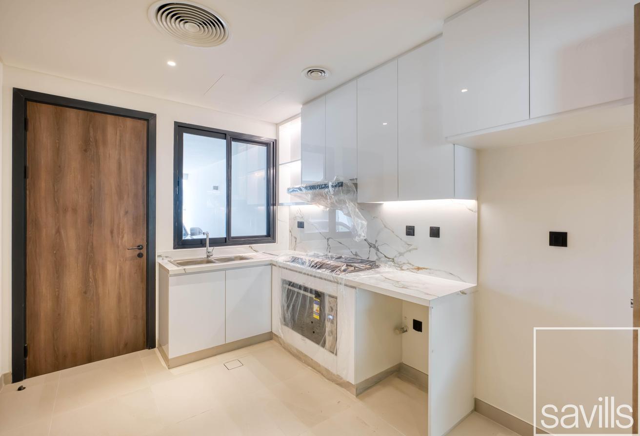 Brand New | Facing Clubhouse | Kitchen Appliances photo 5