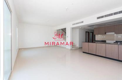 Villa - 3 Bedrooms - 4 Bathrooms for rent in Manazel Al Reef 2 - Al Samha - Abu Dhabi