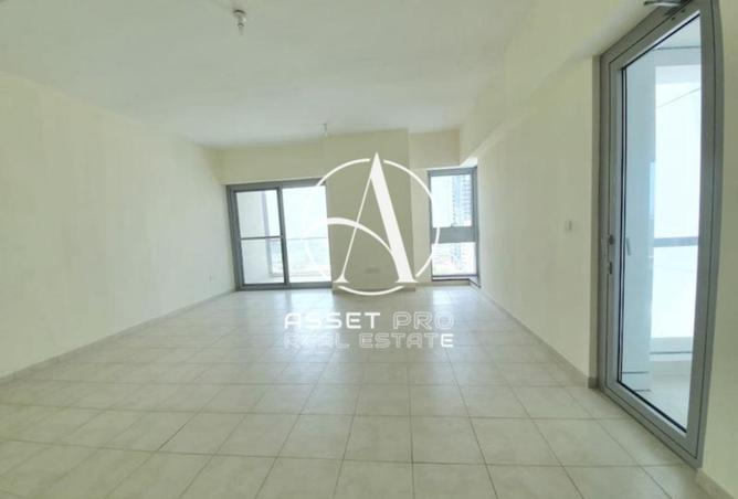 Big Layout 1br| Open View | Full Windows